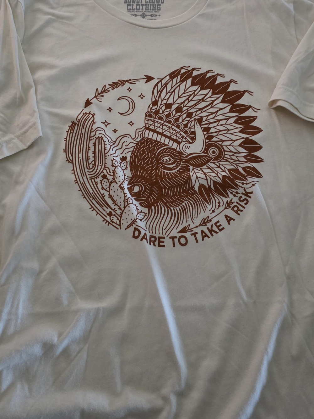 White Short-Sleeve Graphic Tee with Brown Buffalo Design